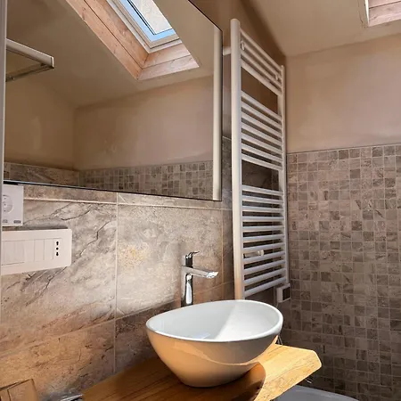 Nel Borgo Storico Vila